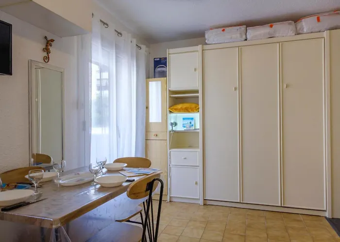 With Balcony 50 M From The Apartmán *