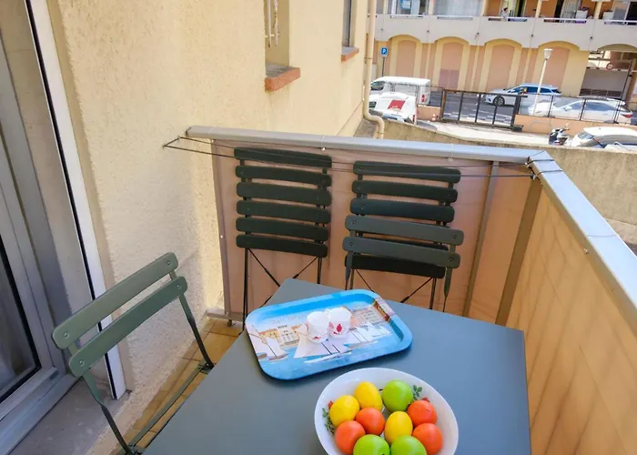 With Balcony 50 M From The サント・マキシム